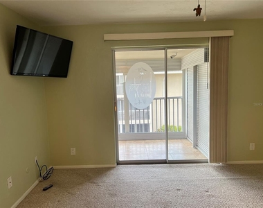 3751 S School Avenue - Photo Thumbnail 4