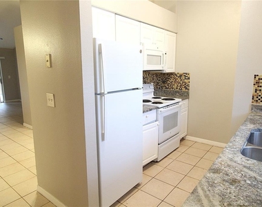 5525 Palmer Boulevard - Photo Thumbnail 2