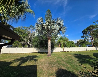 1225 56th Street W - Photo Thumbnail 23