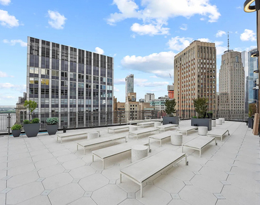 55 Broad Street - Photo Thumbnail 9