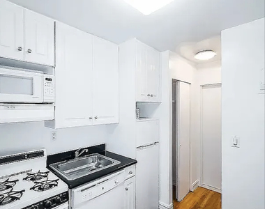  East 36th Street - Photo Thumbnail 1