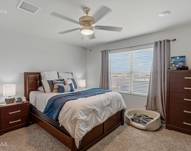 13852 Paseo De La Luna Avenue - Photo Thumbnail 41