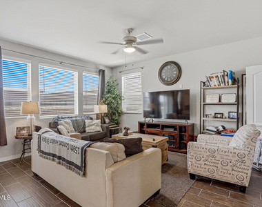 13852 Paseo De La Luna Avenue - Photo Thumbnail 23