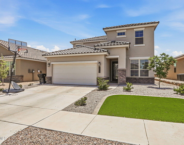 13852 Paseo De La Luna Avenue - Photo Thumbnail 2