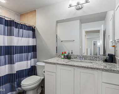 13852 Paseo De La Luna Avenue - Photo Thumbnail 34