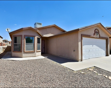 11613 Ochre Bluff Lane - Photo Thumbnail 1