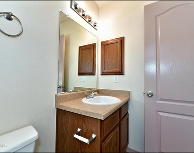 11613 Ochre Bluff Lane - Photo Thumbnail 25