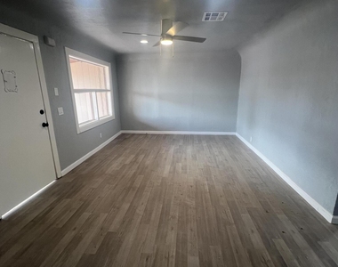 8405 Pinon Street - Photo Thumbnail 8