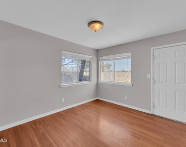 11330 Loma Del Sol Drive - Photo Thumbnail 15