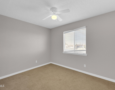 11330 Loma Del Sol Drive - Photo Thumbnail 24