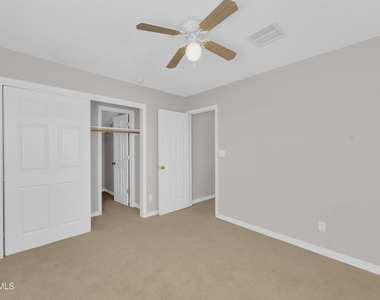 11330 Loma Del Sol Drive - Photo Thumbnail 27