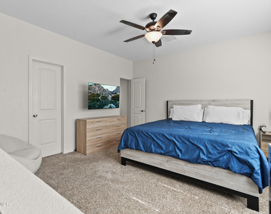 13920 Loreina Luz Avenue - Photo Thumbnail 6