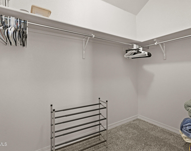 13920 Loreina Luz Avenue - Photo Thumbnail 31