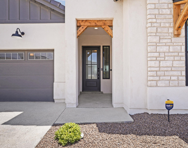 13992 Margaret Ponce Avenue - Photo Thumbnail 3