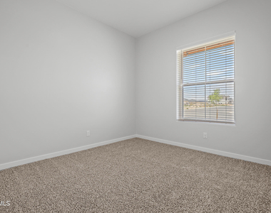 13992 Margaret Ponce Avenue - Photo Thumbnail 6