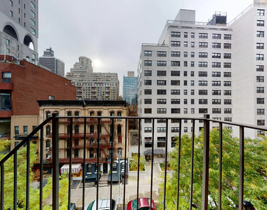 East 88 th Street  - Photo Thumbnail 8