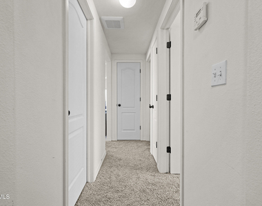 13621 Hazlewood Street - Photo Thumbnail 10