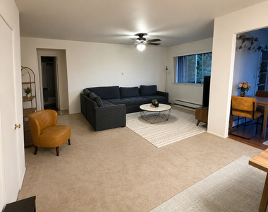 333 Vincellette Street - Photo Thumbnail 7