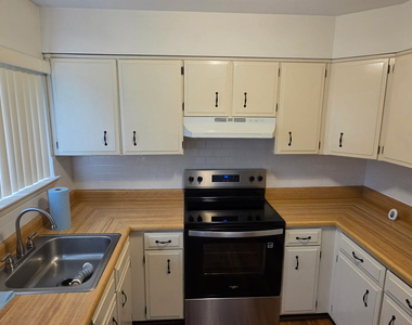 333 Vincellette Street - Photo Thumbnail 14