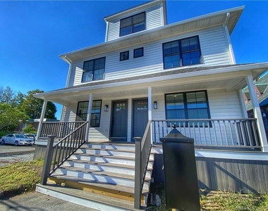 4 Berkeley Street - Photo Thumbnail 7
