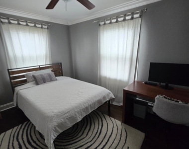 4 Ascolese Road - Photo Thumbnail 8