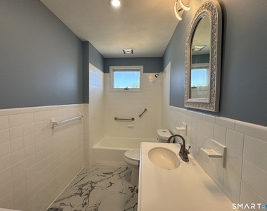 66 Dodd Avenue - Photo Thumbnail 12