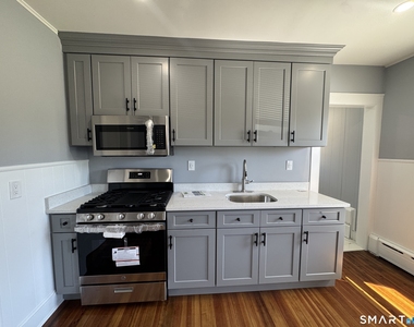 66 Dodd Avenue - Photo Thumbnail 8