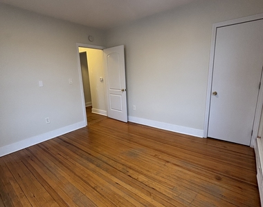 2395 Main Street - Photo Thumbnail 5