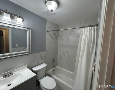 5 Woodside Avenue - Photo Thumbnail 8