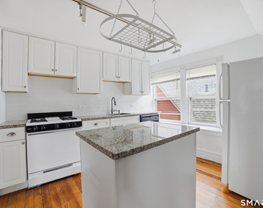 110 Avon Street - Photo Thumbnail 26
