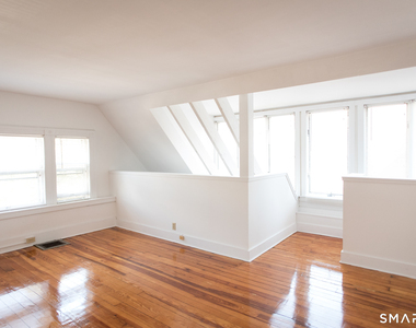 110 Avon Street - Photo Thumbnail 13