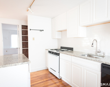 110 Avon Street - Photo Thumbnail 31