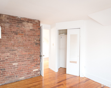 110 Avon Street - Photo Thumbnail 27