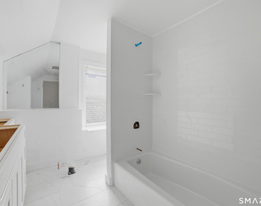 110 Avon Street - Photo Thumbnail 18