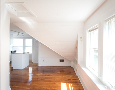 110 Avon Street - Photo Thumbnail 36