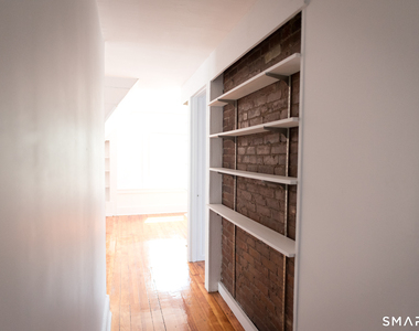 110 Avon Street - Photo Thumbnail 22