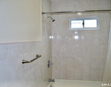 37 Putnam Street - Photo Thumbnail 11