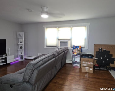 500 Oak Avenue - Photo Thumbnail 8