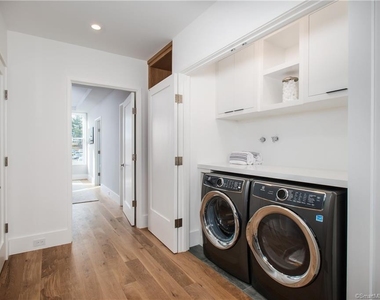 42 Forest Street - Photo Thumbnail 12