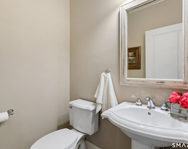 87 Kings Highway - Photo Thumbnail 25