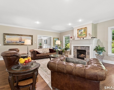 87 Kings Highway - Photo Thumbnail 32