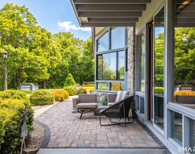 250 Westledge Drive - Photo Thumbnail 27