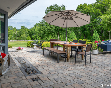 250 Westledge Drive - Photo Thumbnail 22