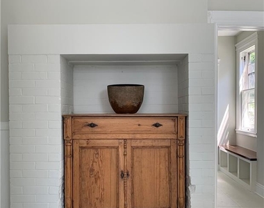 4 Morgan Avenue - Photo Thumbnail 8