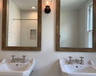 4 Morgan Avenue - Photo Thumbnail 27