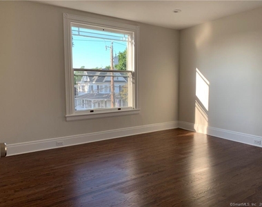 4 Morgan Avenue - Photo Thumbnail 22