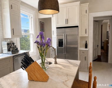 4 Morgan Avenue - Photo Thumbnail 4