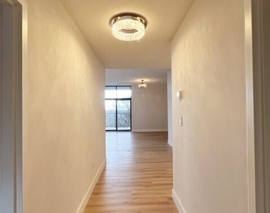 3200 Park Avenue - Photo Thumbnail 10