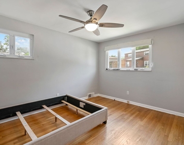 6581 Rosemoor Street - Photo Thumbnail 15