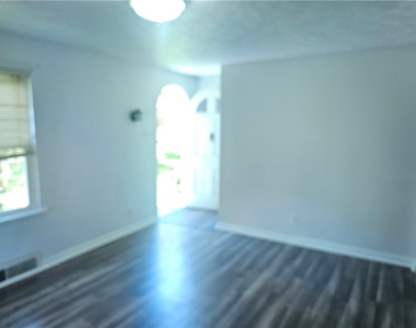 1108 Prescott St - Photo Thumbnail 1